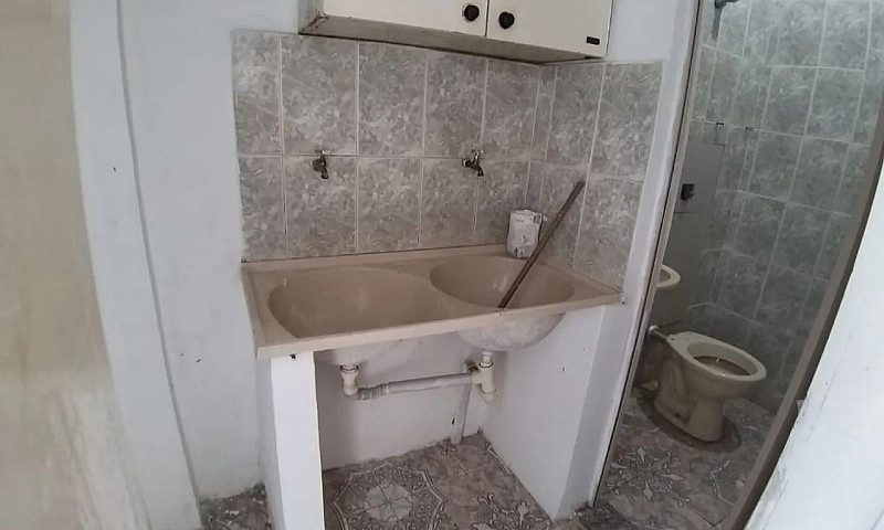 Casa Com Um Quarto ,...
