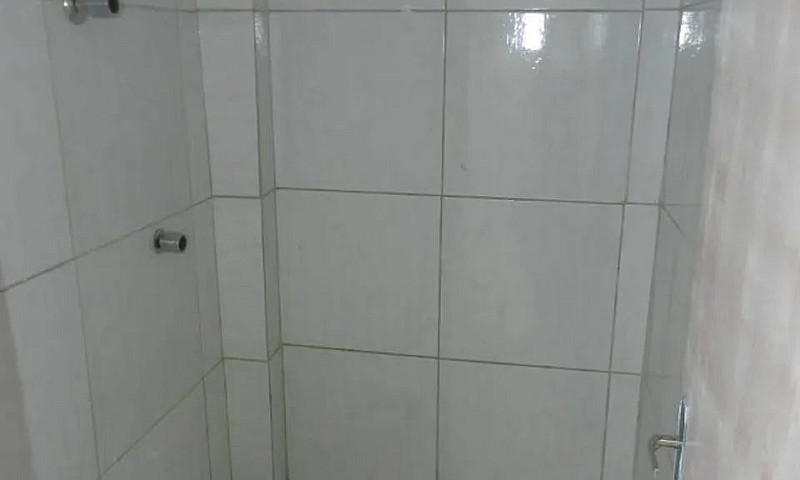 02 Casas Em Condomin...