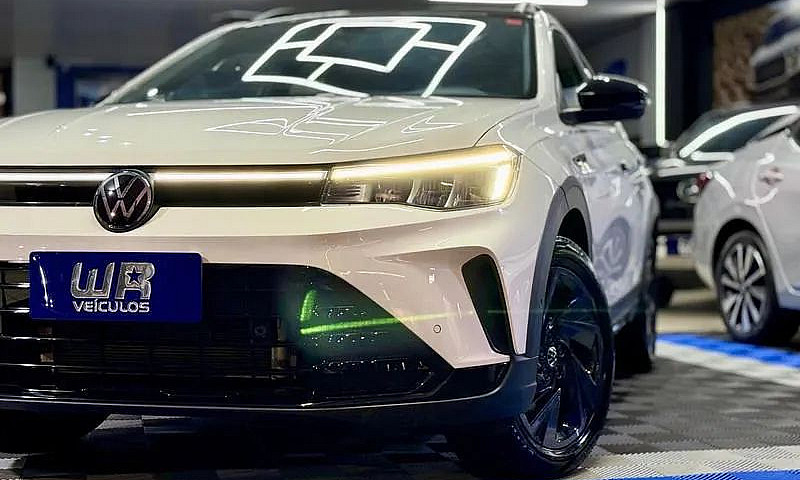 Volkswagen Nivus Hig...