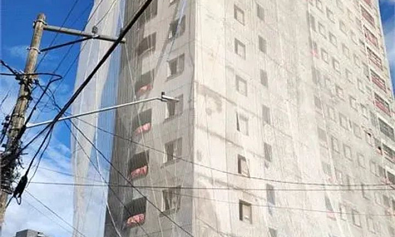 Apartamento À Venda ...