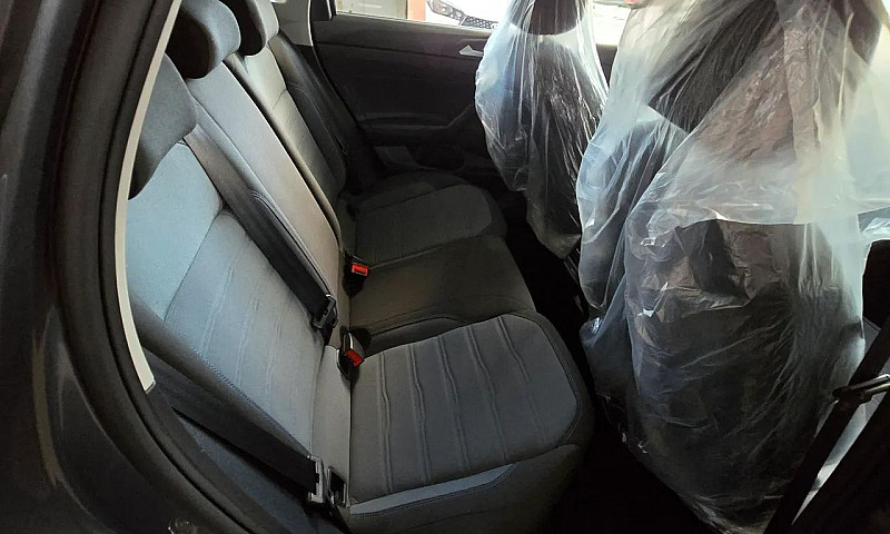 Volkswagen Nivus Com...