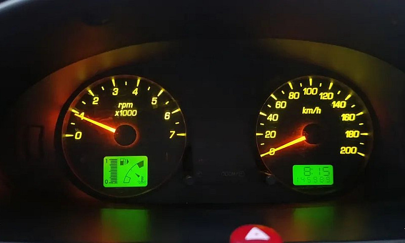 Ford Courier Van 1.6...