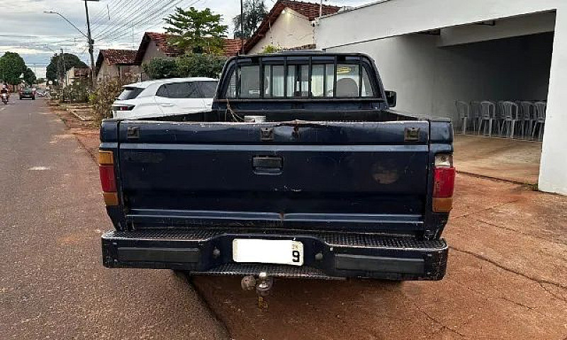 Chevrolet D-20 4.0 C...