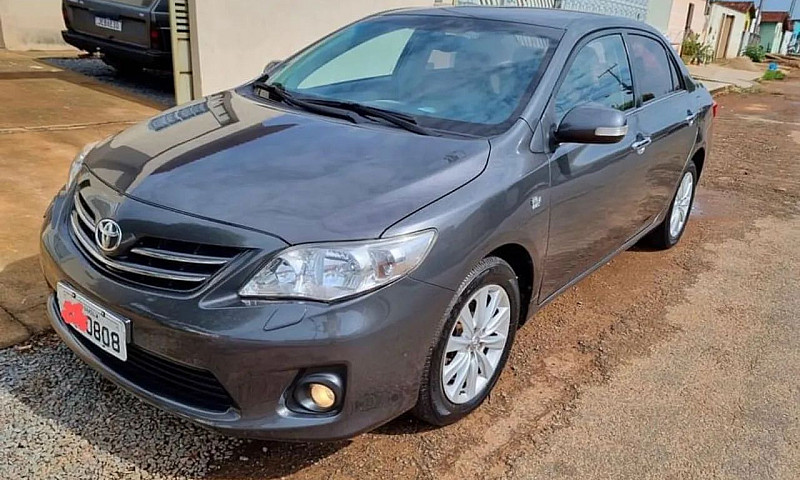 Toyota Corolla Altis...