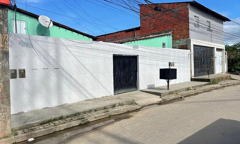 Vendo Vila Com 6 Cas...