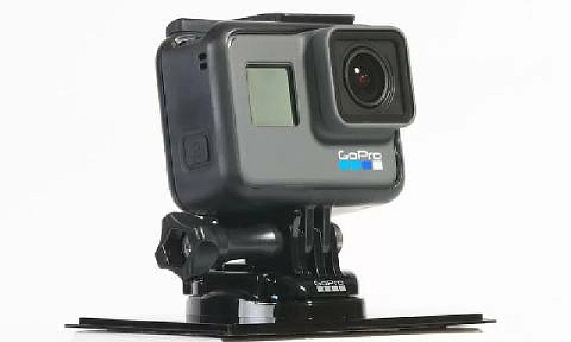 Go Pro Hero 6 Black...