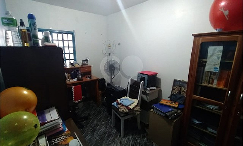 Casa À Venda Com 2 D...