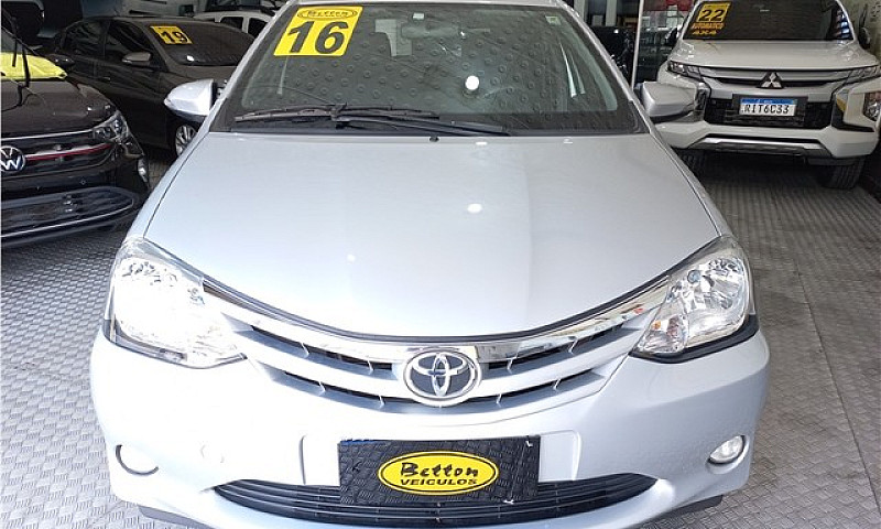 Toyota Etios 2016 1....