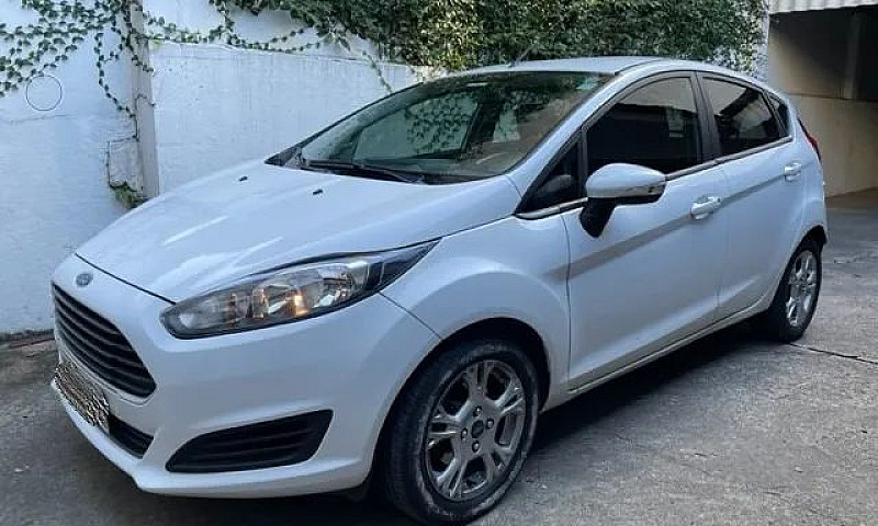 Vendo Ford Fiesta Ha...