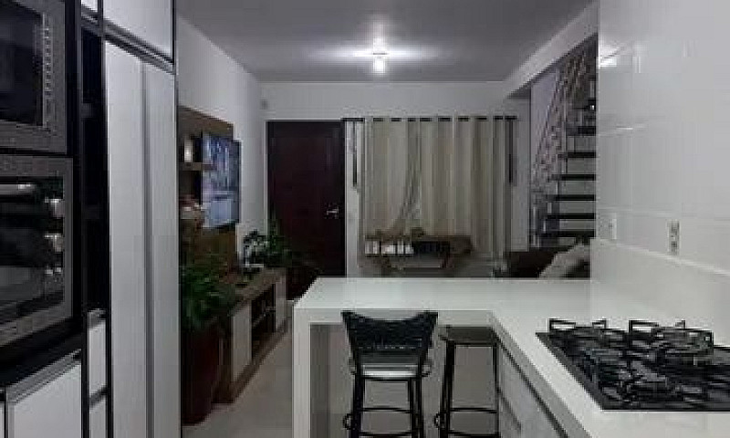 Vendo Sobrado ...