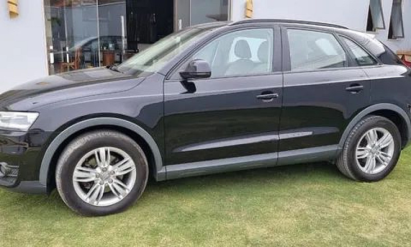 Q3 2.0 Turbo Quattro...