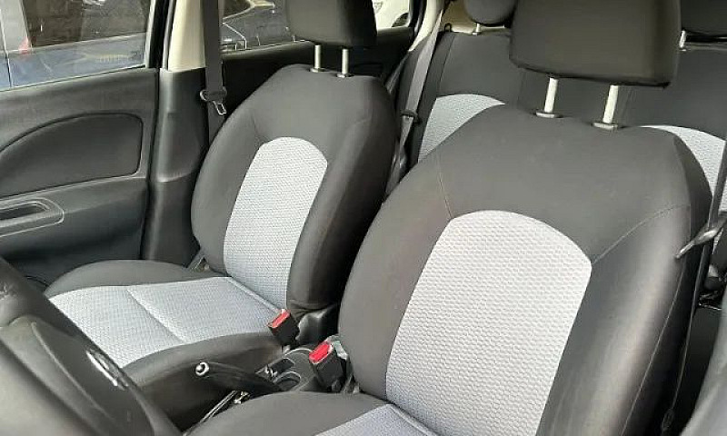 Nissan March Sv 1.6 ...