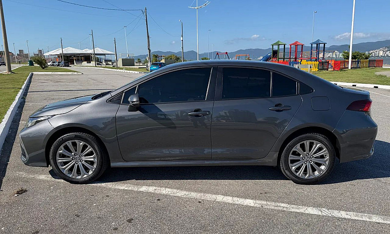 Toyota Corolla Xei 2...