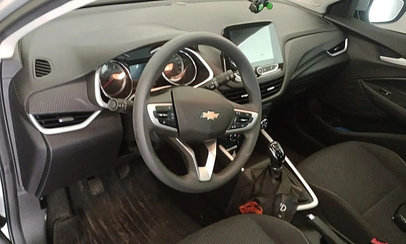 Chevrolet Onix Plus ...