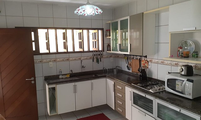 Casa Com Piscina Em ...