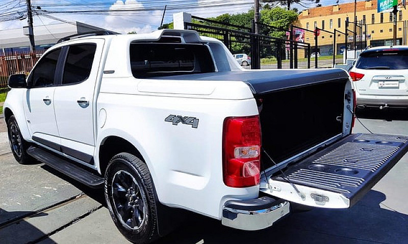 Chevrolet S10 High C...