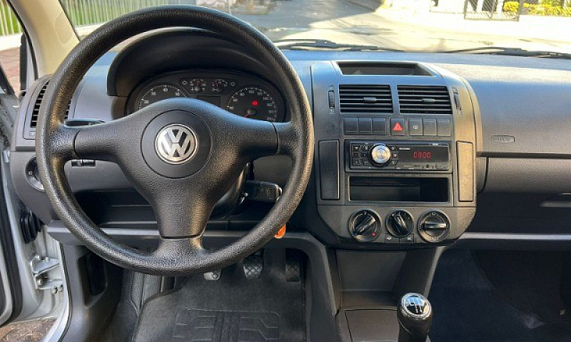 Polo 1.6 Sedan...
