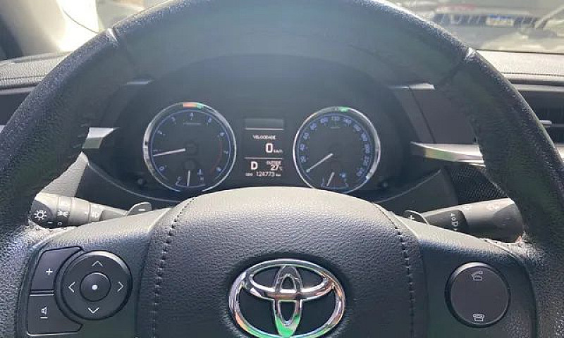 Corolla 2015...