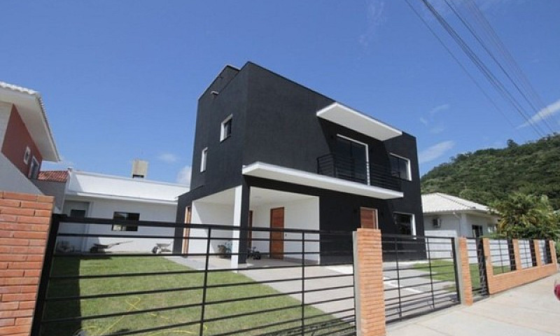 Casa Em Condomínio F...