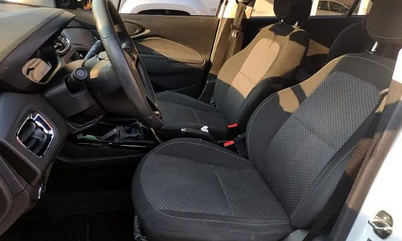 Prisma Sedan Lt 1.4 ...