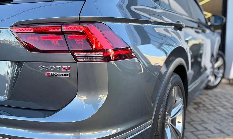 Volkswagen Tiguan Al...