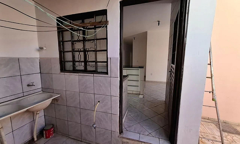 Aluga Se Casa Próxim...