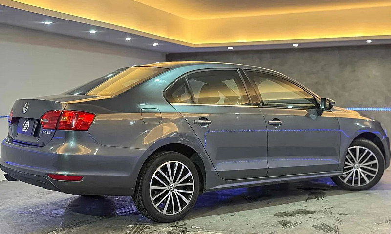 Volkswagen Jetta Com...