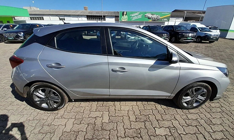 Chevrolet Onix Plus ...