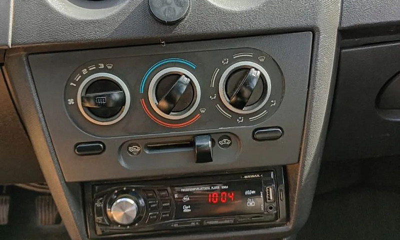 Chevrolet Prisma Sed...