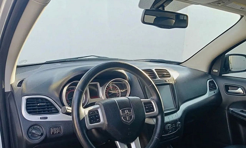 Dodge Journey Sxt 3....