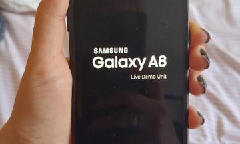 Live Demo Samsung A8...