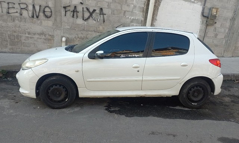 Peugeot 207...