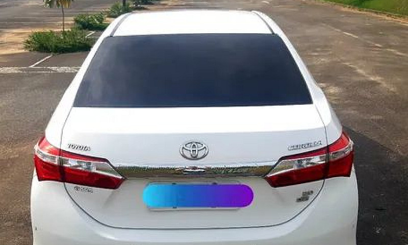 Toyota Corolla Xei 2...