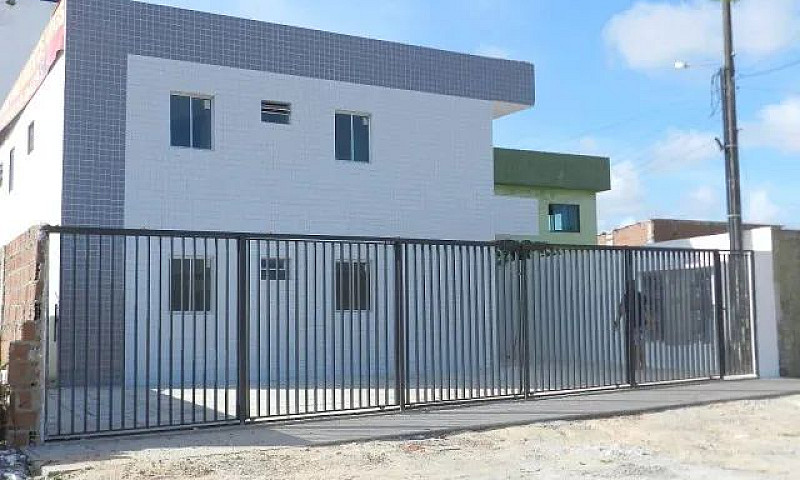 02 Casas Em Condomin...