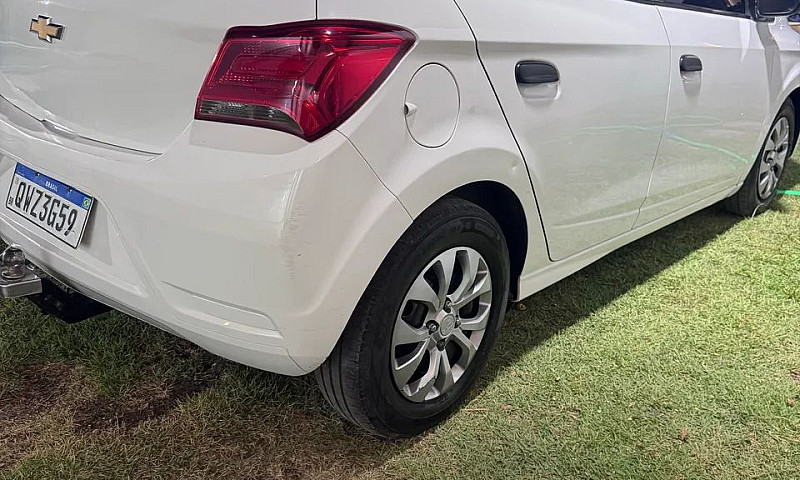 Chevrolet Onix Joy H...