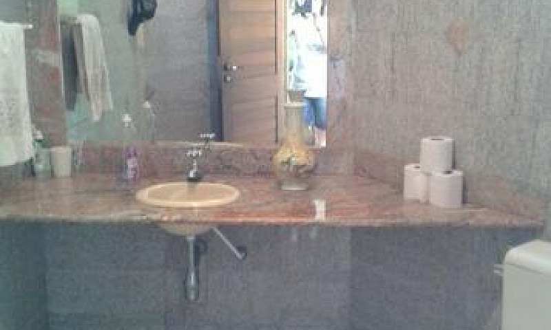 D134 Excelente Casa ...