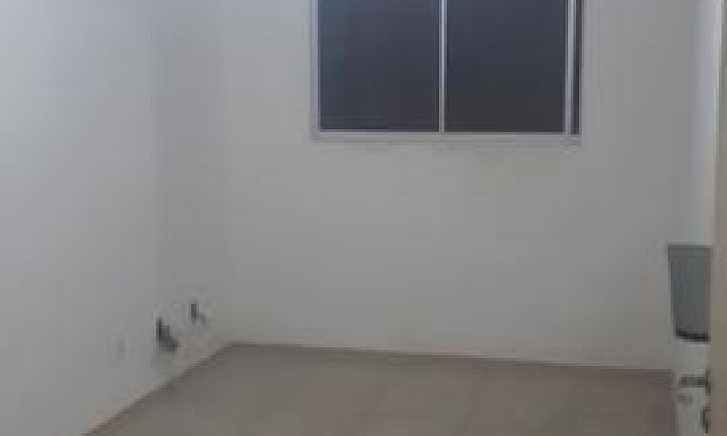 Apartamento 2/4 Cond...