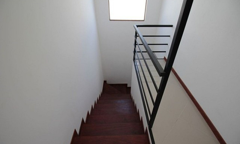 Casa Em Condomínio F...