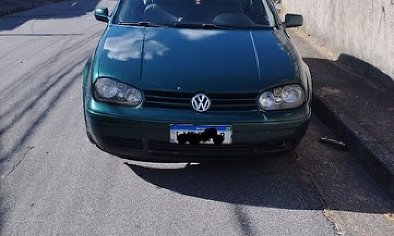 Volkswagen Golf Sapã...