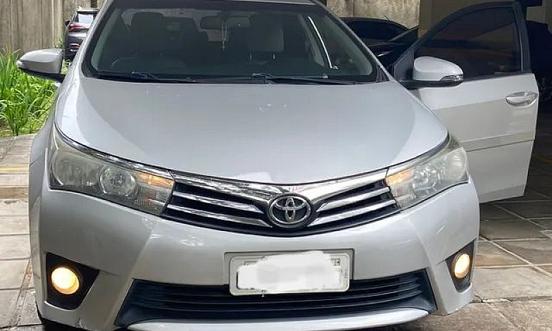 Corolla 2015...