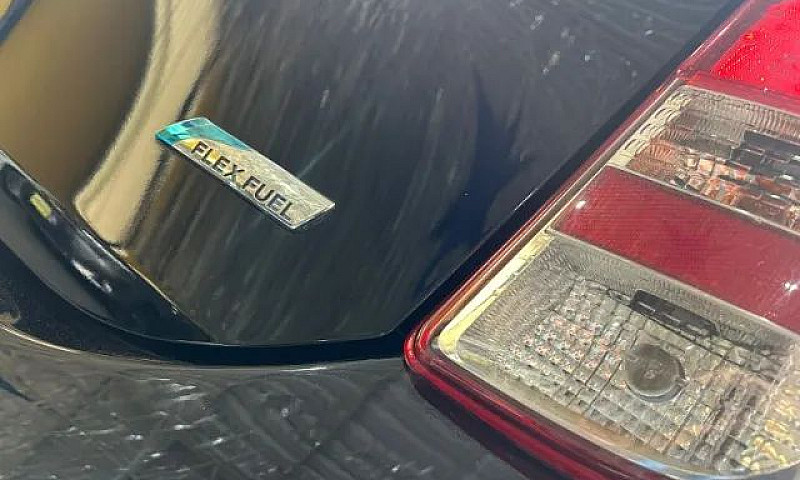 Nissan March Sv 1.6 ...