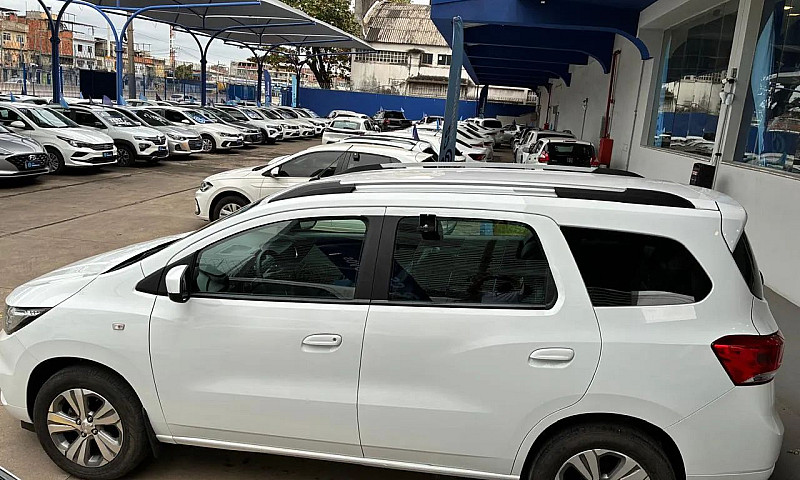 Chevrolet Spin Premi...