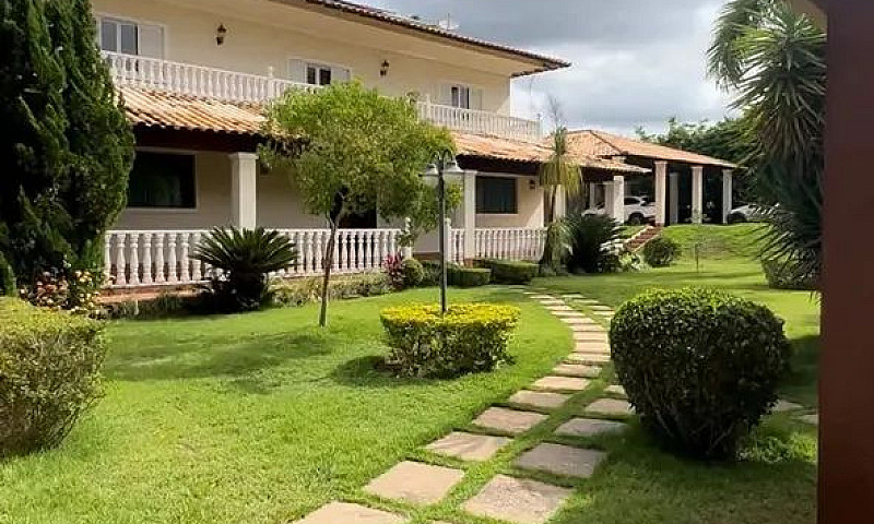 Casa De Condomínio P...