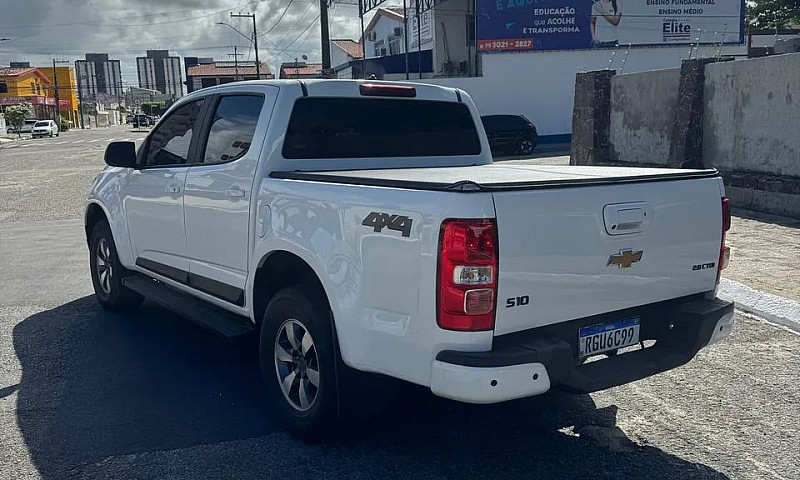 Chevrolet S10 Pick-U...