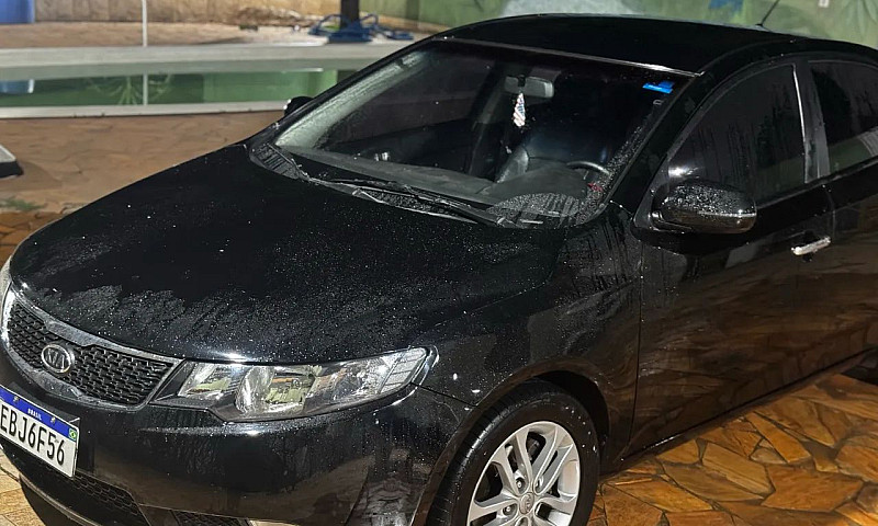 Kia Motors Cerato 1....