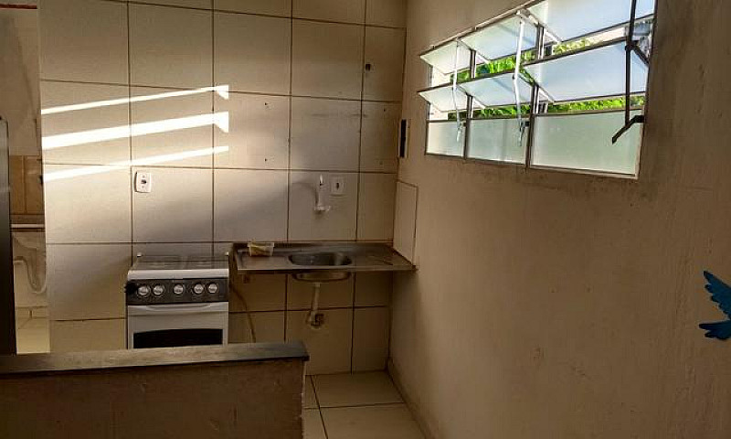 Apartamento Bom E Ba...