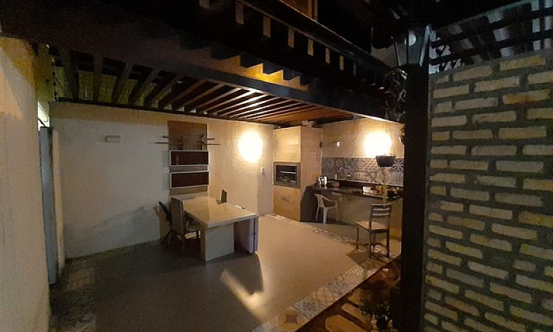 Casa Com Piscina Em ...