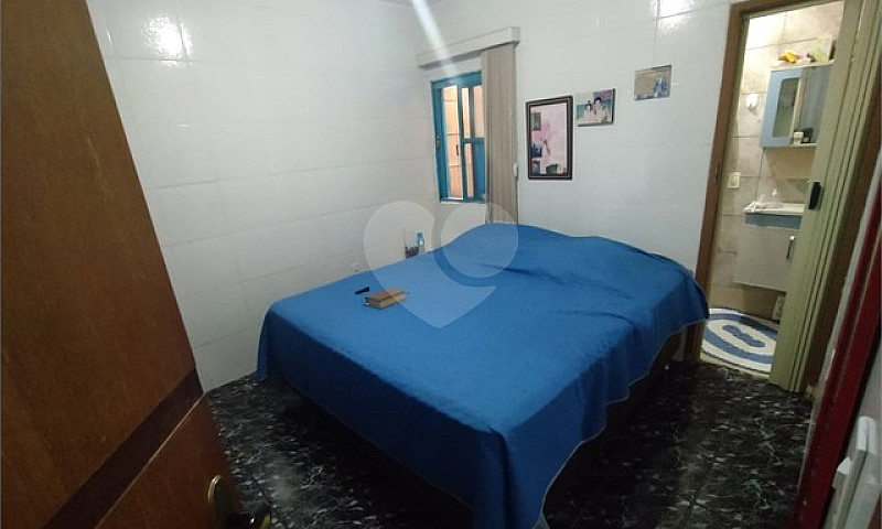 Casa À Venda Com 2 D...