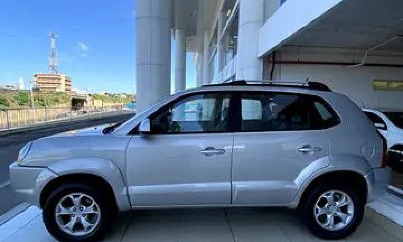 Hyundai Tucson Gls 2...