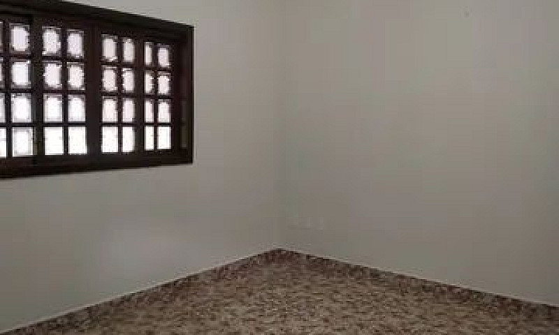 Casa A Venda...